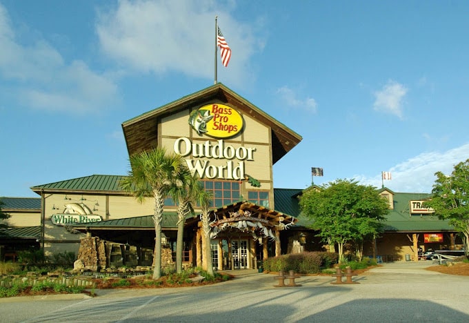 Spanish Fort Center in Spanish Fort, AL with Bass Pro Shops