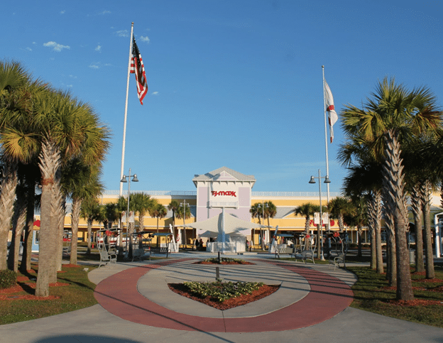 Tanger Outlet Mall shopping in Foley, AL